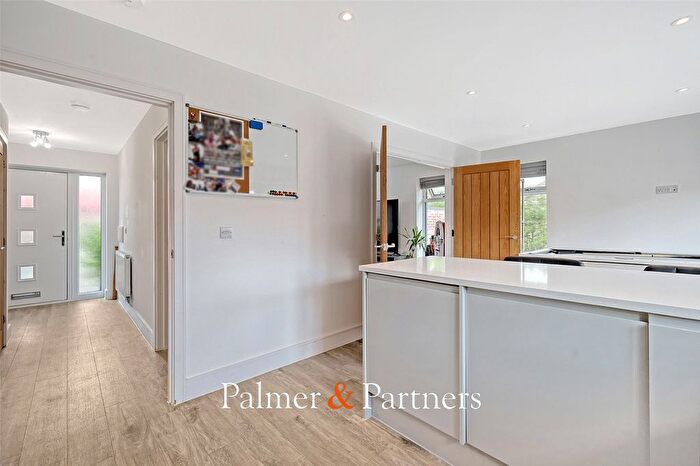 2 Bedroom Bungalow For Sale In Meadow Close, Elmstead, Colchester, Essex, CO7