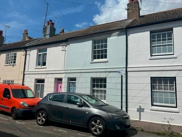 2 Bedroom Property To Rent In Queens Gardens, Brighton, BN1