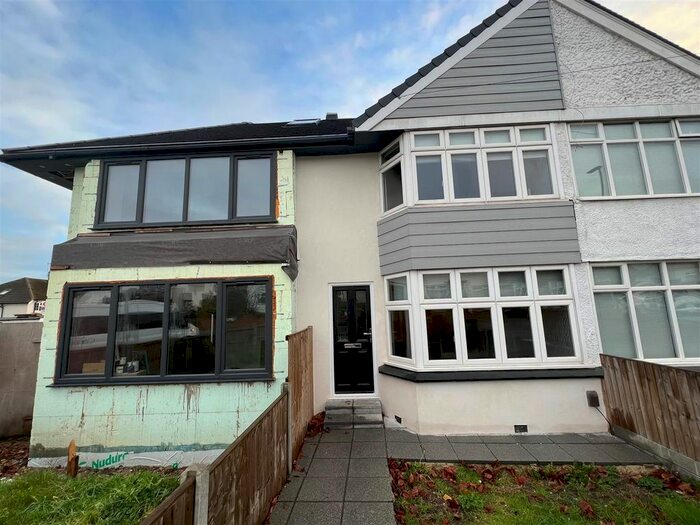 2 Bedroom Terraced House To Rent In Blackfen Road, Blackfen, Sidcup, DA15