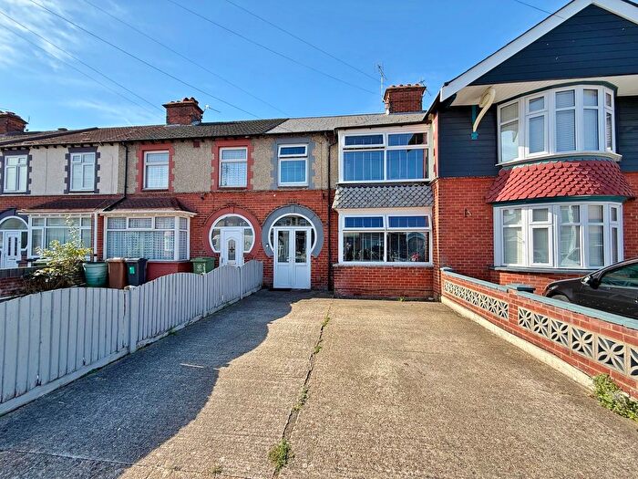 3 Bedroom Terraced House For Sale In Hawthorn Crescent, Highbury, PO6