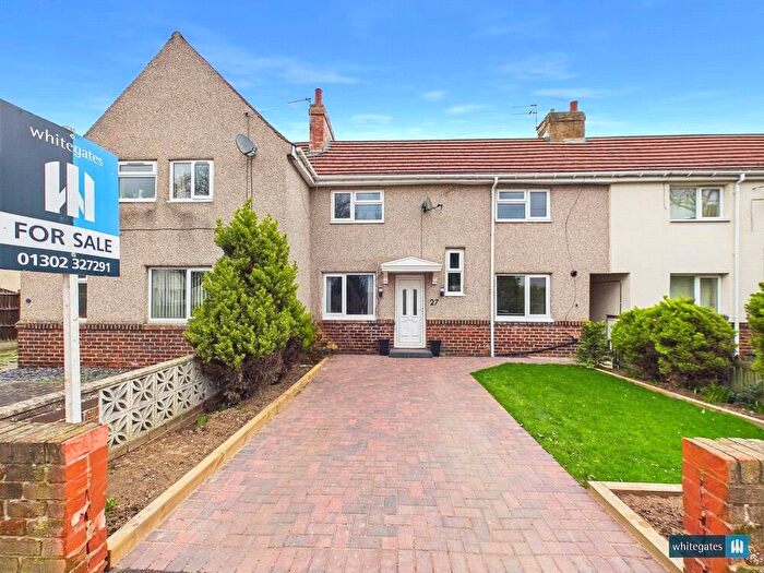 3 Bedroom Terraced House For Sale In North Avenue, Bawtry, Doncaster, South Yorkshire, DN10