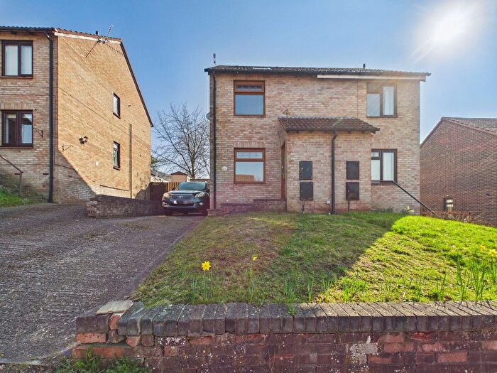 3 Bedroom Semi Detached House For Sale In High Meadow, Wyesham, Monmouth, NP25