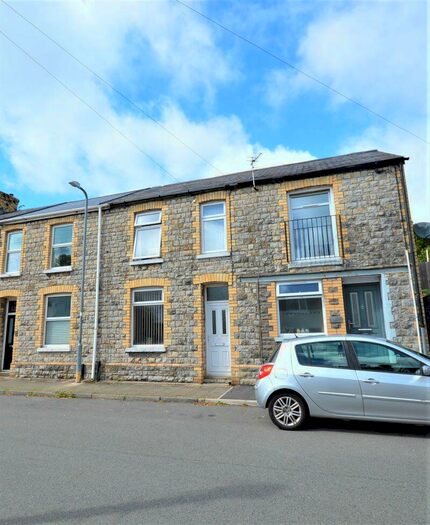 3 Bedroom Terraced House To Rent In West Road, Bridgend, CF31