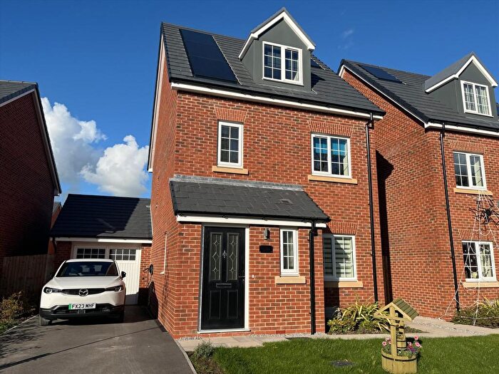 4 Bedroom House For Sale In Harrow Drive, Cottam, Preston, PR4