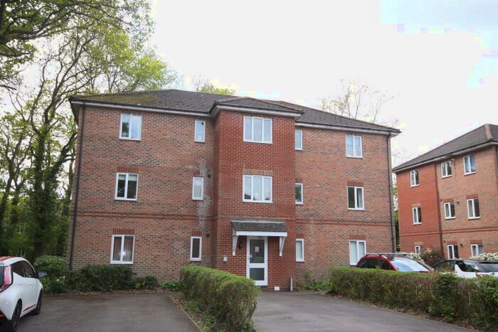 2 Bedroom Apartment To Rent In Caraway, Whiteley, Fareham, PO15