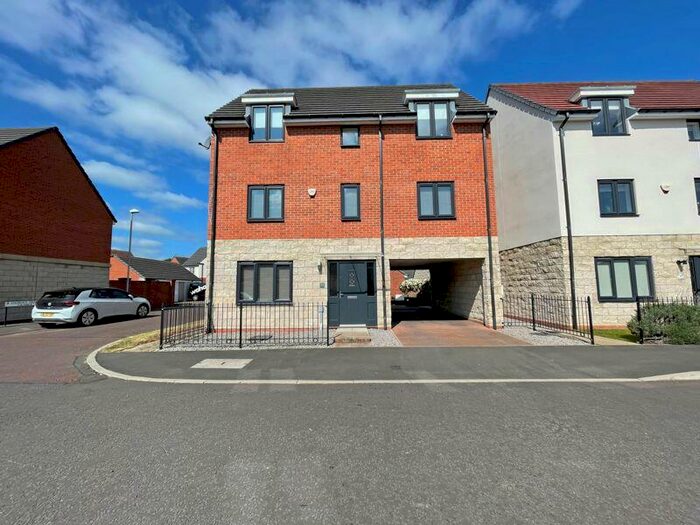 4 Bedroom Detached House To Rent In King Oswald Drive, Blaydon, NE21