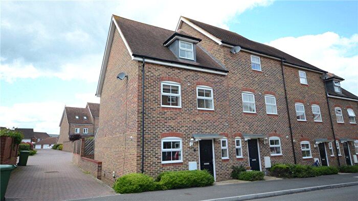 3 Bedroom House To Rent In Capercaillie Close, Bracknell, RG12
