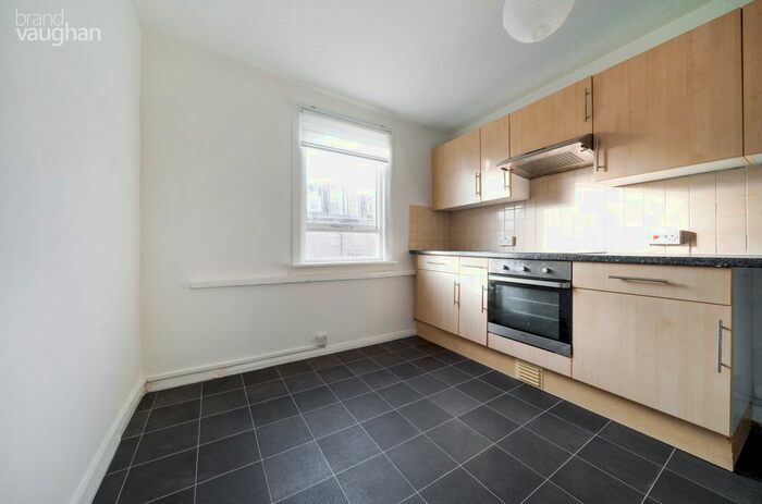 1 Bedroom Flat To Rent In Goldstone Road, Hove, East Sussex, BN3