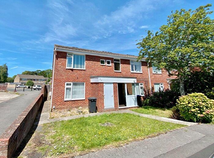 1 Bedroom Flat For Sale In Sambourne Gardens, Warminster, BA12
