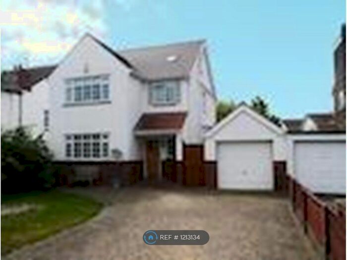 4 Bedroom Detached House To Rent In Hillsview Road, Southport, PR8