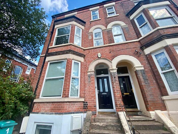 9 Bedroom Property To Rent In £ Pppw ** Larkdale Street, NG7