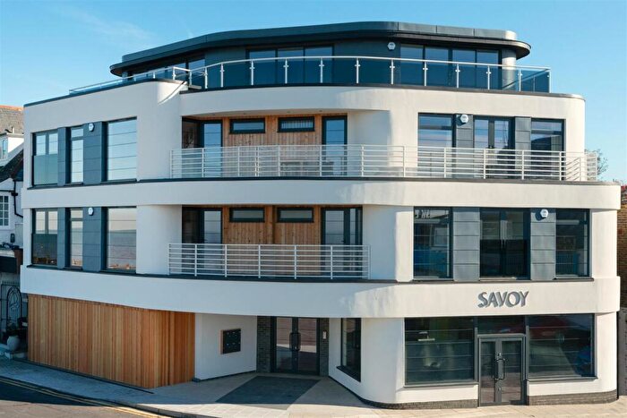 2 Bedroom Apartment To Rent In The Savoy, Whitstable, CT5