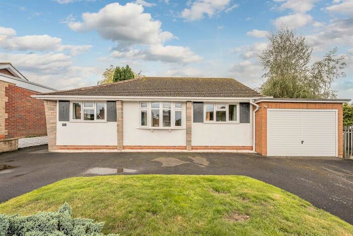 3 Bedroom Detached Bungalow For Sale In The Wold, Claverley, WV5