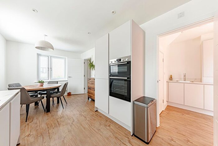 3 Bedroom Detached House For Sale In Evangelist Drive, Faversham, ME13