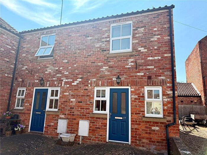2 Bedroom End Of Terrace House To Rent In Toft Lane, Sleaford, Lincolnshire, NG34