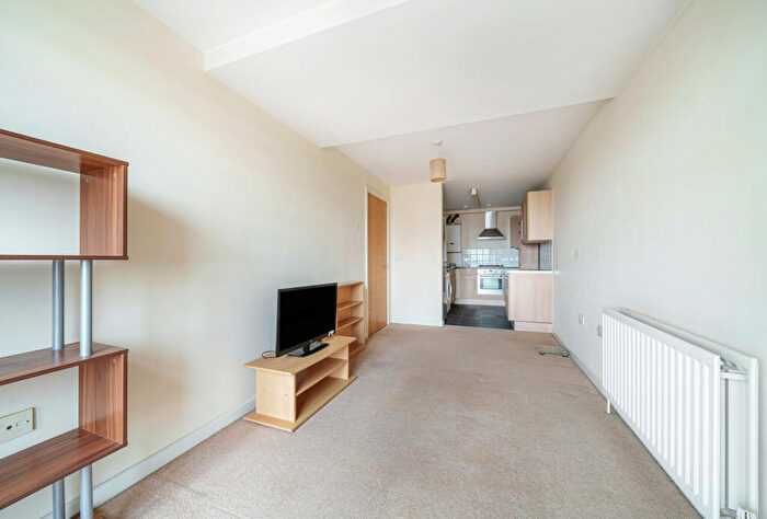 1 Bedroom Apartment For Sale In Emma House, , Market Link, Romford, RM1