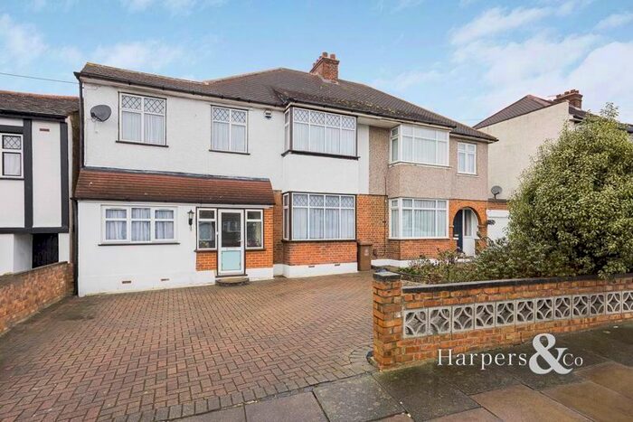 5 Bedroom Property To Rent In Townley Road, Bexleyheath, DA6