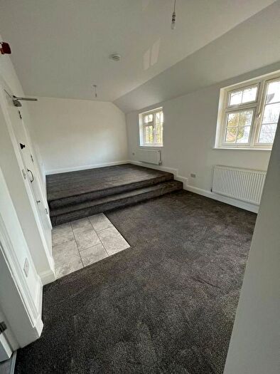 1 Bedroom Flat To Rent In Morland Avenue, Stoneygate, Leicester, LE2