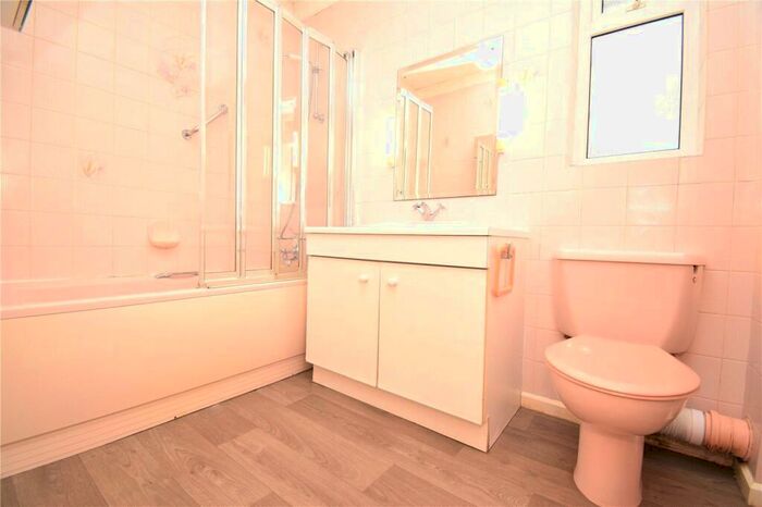 3 Bedroom Bungalow For Sale In Ashley Gardens, Colchester, Essex, CO3