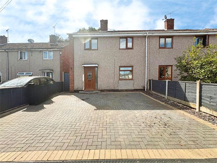 3 Bedroom Semi-Detached House For Sale In Mavor Drive, Bedworth, Warwickshire, CV12