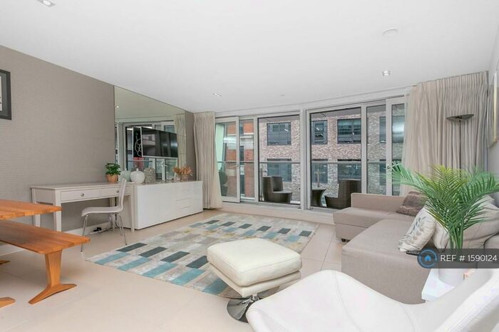 2 Bedroom Flat To Rent In Bezier Apartments, London, EC1Y