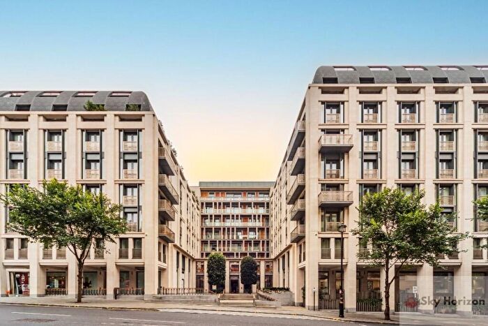 2 Bedroom Flat For Sale In Strand, Gladstone House, WC2R