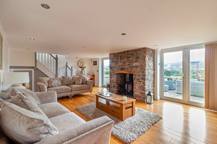 4 Bedroom Detached House For Sale In Llanover Road, Blaenavon, Pontypool, NP4