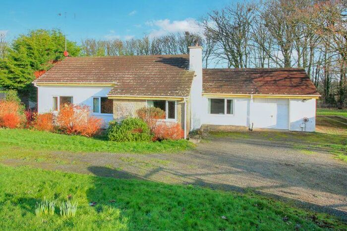 4 Bedroom Detached Bungalow For Sale In Llanfairynghornwy, Holyhead, LL65