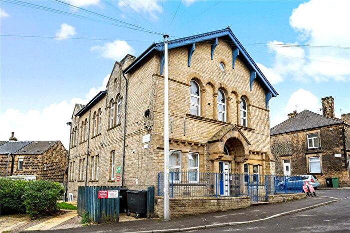 2 Bedroom Flat For Sale In The Old School House, Ackroyd Street, Morley, Leeds, West Yorkshire, LS27