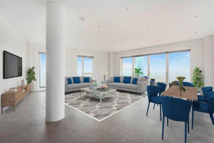 3 Bedroom Flat To Rent In St. Marks Road Bromley, BR2