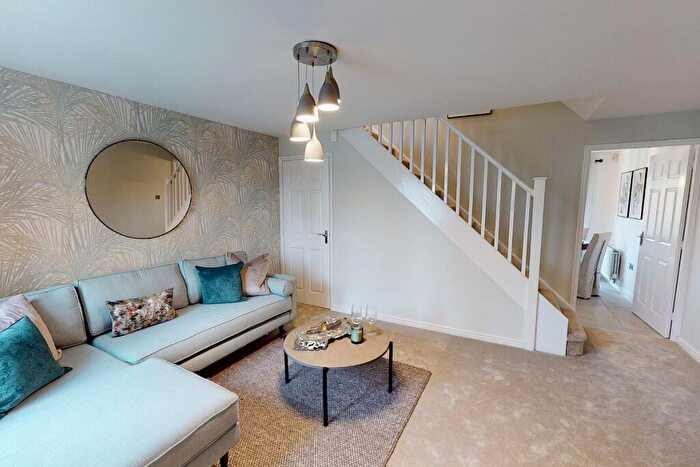 3 Bedroom Semi-Detached House For Sale In Thornton Road, Thornton, Bradford, BD13