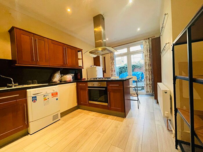 4 Bedroom Terraced House To Rent In Hereward Road, London, SW17