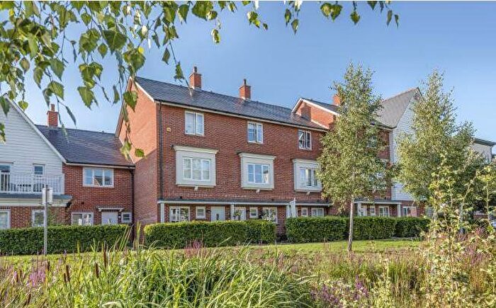 3 Bedroom Terraced House To Rent In Thistle Walk, Wye Dene, High Wycombe, Buckinghamshire, HP11