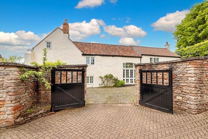 4 Bedroom Semi Detached House For Sale In Central Wells, BA5