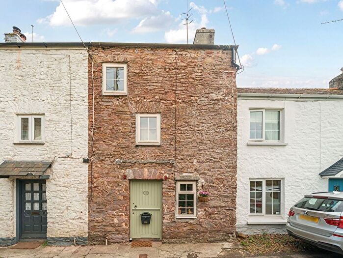 2 Bedroom Cottage For Sale In Church Street, Ermington, PL21