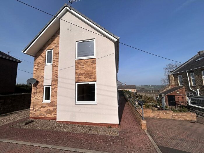 2 Bedroom Apartment To Rent In Swalwell Close, Prudhoe, Northumberland, NE42