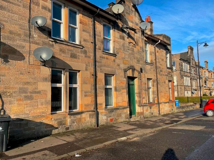 2 Bedroom Flat To Rent In Wallace Street, Stirling Town, Stirling, FK8