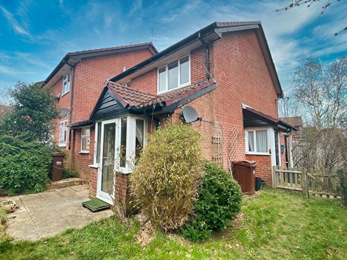 2 Bedroom Semi-Detached House To Rent In Furnace Way, Uckfield, TN22