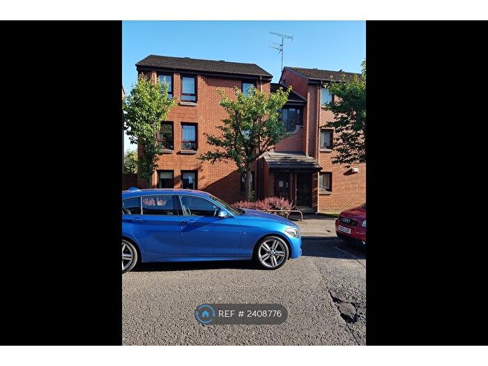 2 Bedroom Flat To Rent In Budhill Avenue, Glasgow, G32