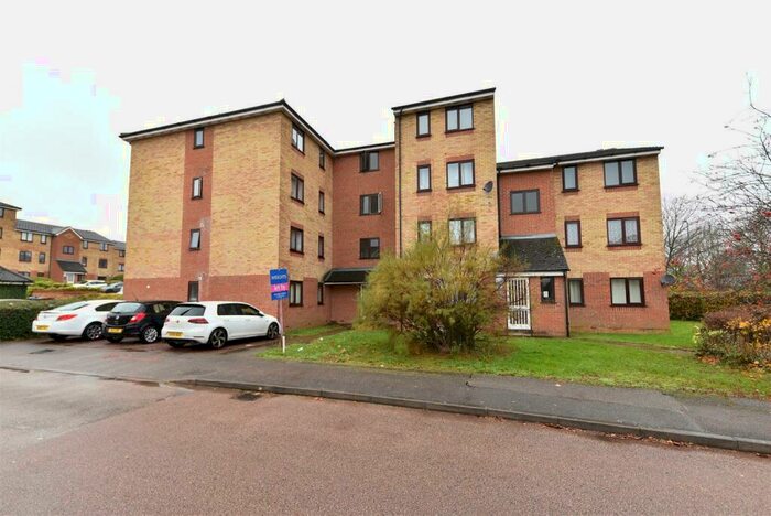 1 Bedroom Flat To Rent In Prestatyn Close, Stevenage, SG1