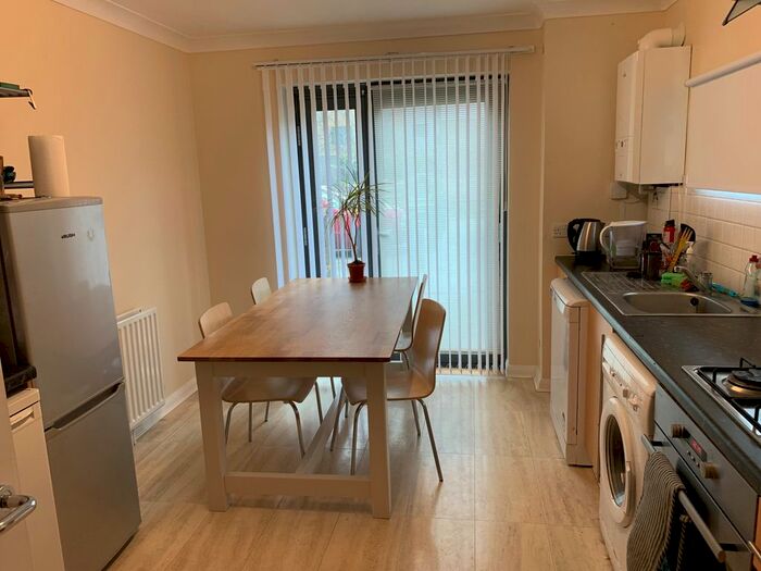 1 Bedroom Flat To Rent In Barfleur Lane, London, SE8