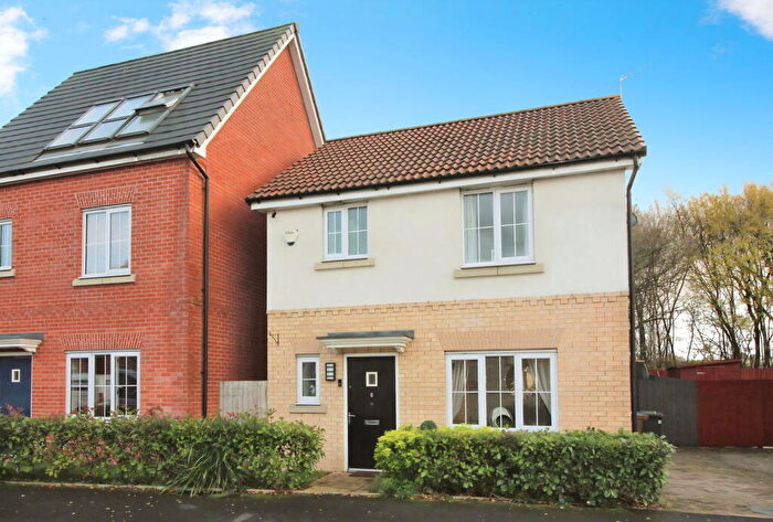 3 Bedroom Detached House For Sale In Fustian Avenue, Heywood, Greater Manchester, OL10