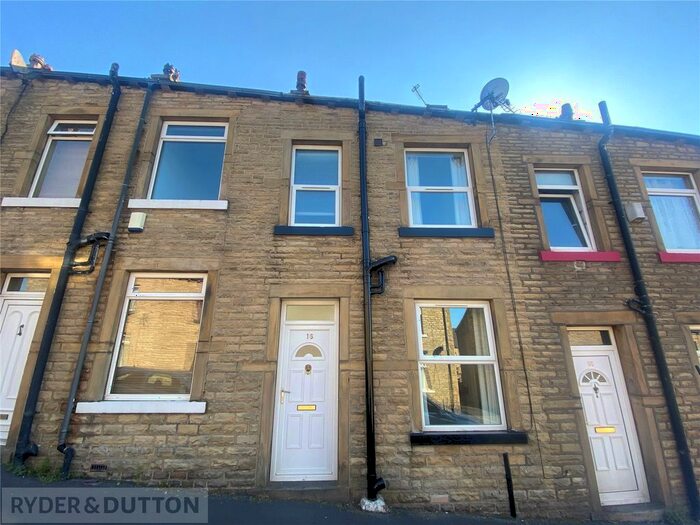 2 Bedroom Terraced House To Rent In Hampton Street, Halifax, HX1