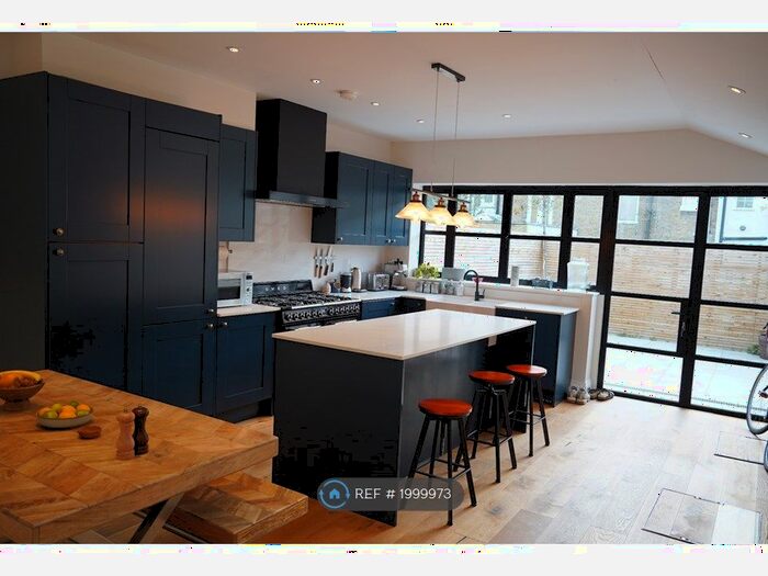 4 Bedroom Terraced House To Rent In Eswyn Road, London, SW17