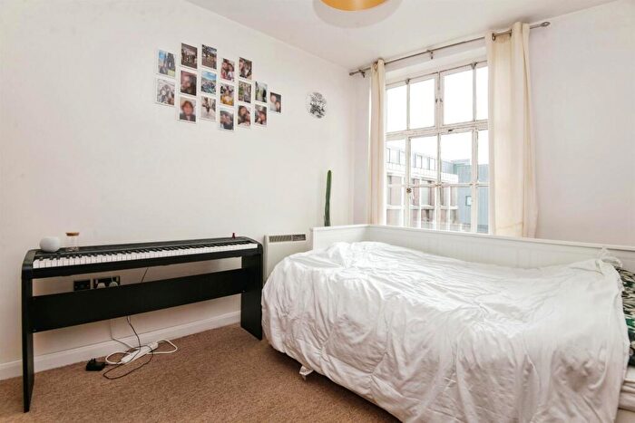 1 Bedroom Flat For Sale In Bedford Street, Exeter, EX1