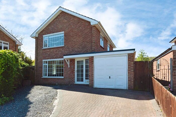 3 Bedroom Detached House For Sale In Rivermead, Newark, NG24