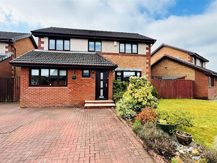 4 Bedroom Detached House For Sale In Corunna Court, Carluke, ML8