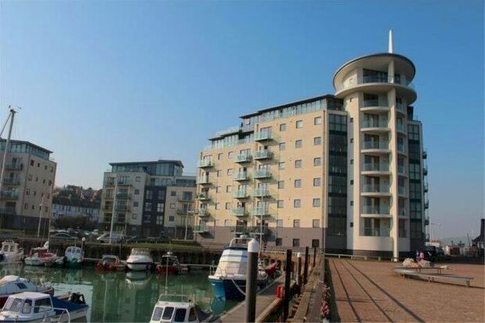 2 Bedroom Flat To Rent In Falaise, Newhaven, BN9