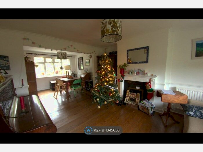 4 Bedroom Terraced House To Rent In Hermitage Road, London, SE19