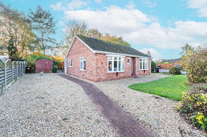 3 Bedroom Detached Bungalow For Sale In Dereham Road, Mattishall, NR20